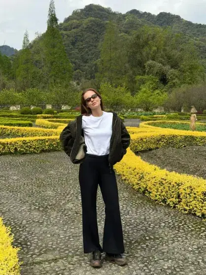 Российские звёзды на каникулах в Азии: от шопинга в Шанхае до искусства в Гонконге