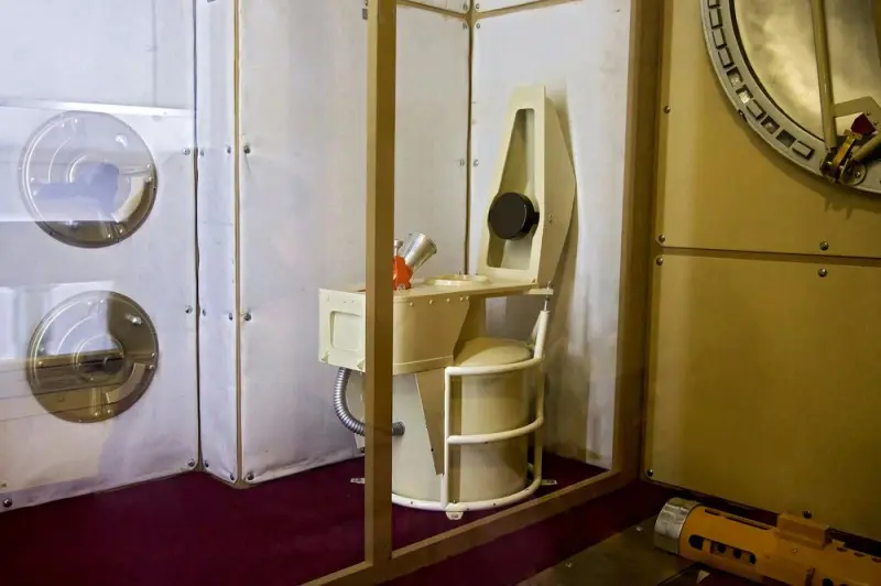 Туалетная проблема в космосе: как астронавты Orion чуть не остались без санузла