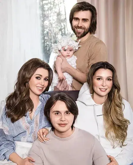 Наследство звезды: как Анастасия Заворотнюк распорядилась своим имуществом