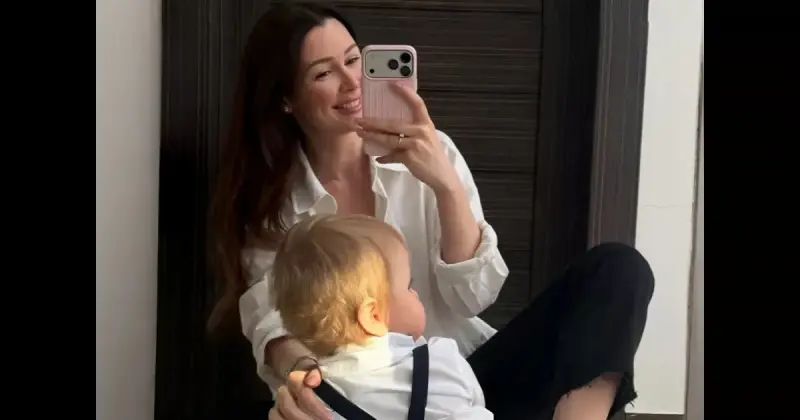 Анна Заворотнюк показала подросшего сына в его первый день рождения