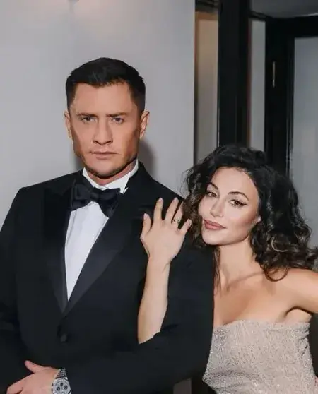 Новое лицо Павла Прилучного: косметолог о неудачной пластике и сходстве с женой