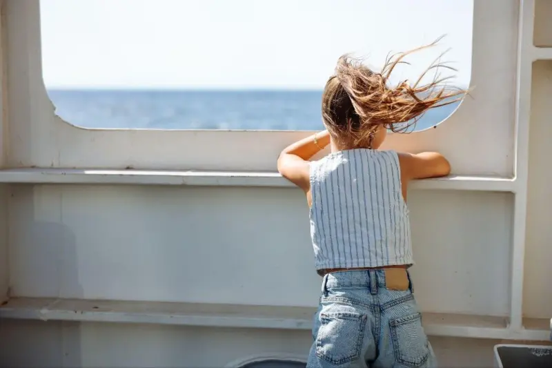 Дом на волнах: как британская семья растит ребёнка на круизном лайнере