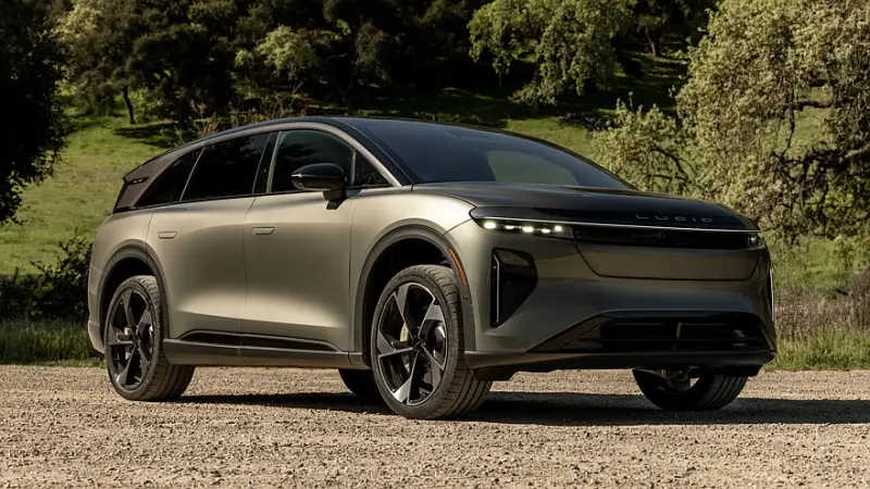 Объявлены победители World Car of the Year 2026: главный приз у BMW