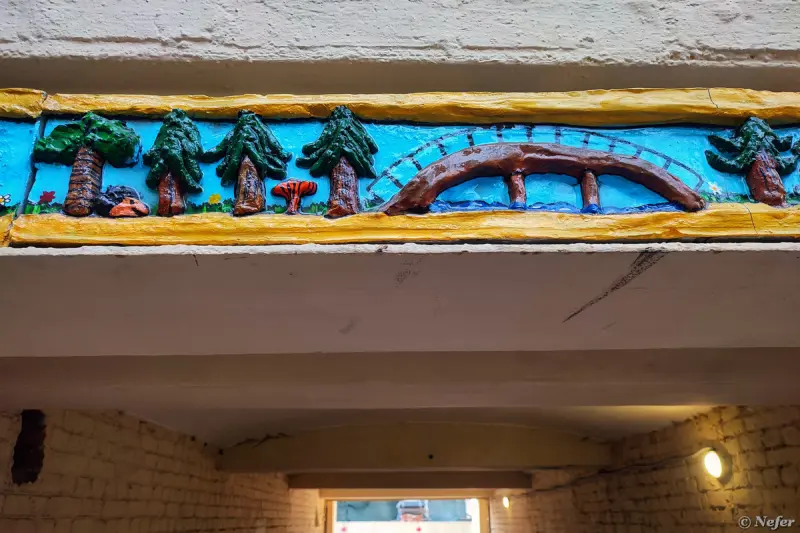 Замоскворечье: от бурятских барельефов до небоскребов