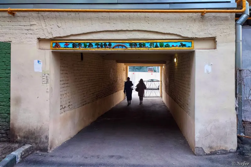 Замоскворечье: от бурятских барельефов до небоскребов