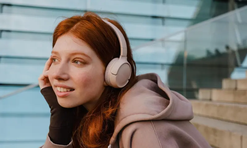 Музыка как лекарство: на 40% снижает риск деменции