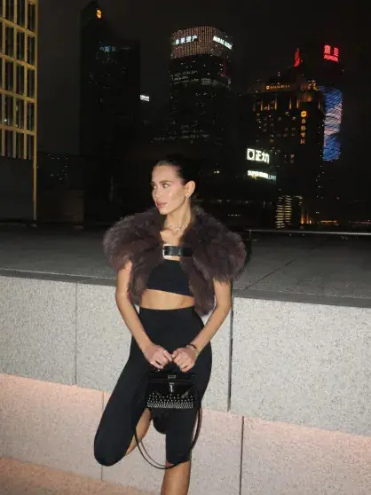 Аврора Киба в Китае с новым возлюбленным: фото из роскошного путешествия