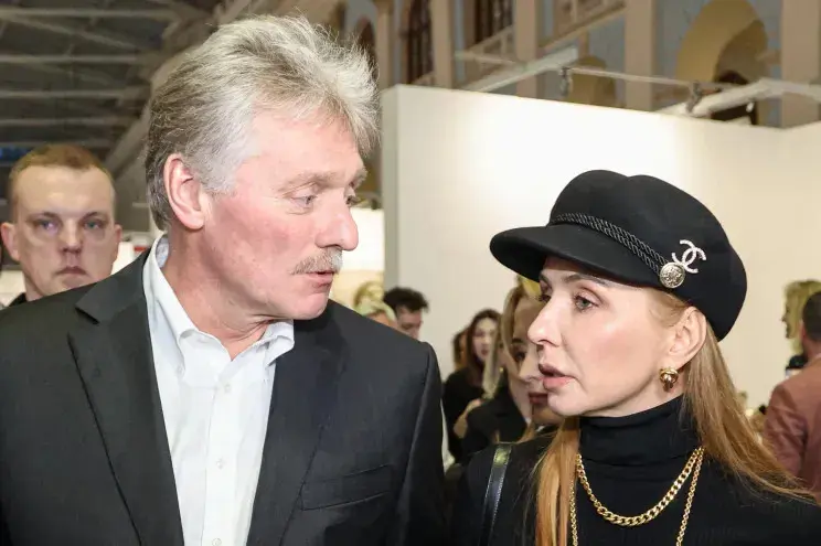 Песков и Навка на арт-ярмарке: редкий совместный выход в свет