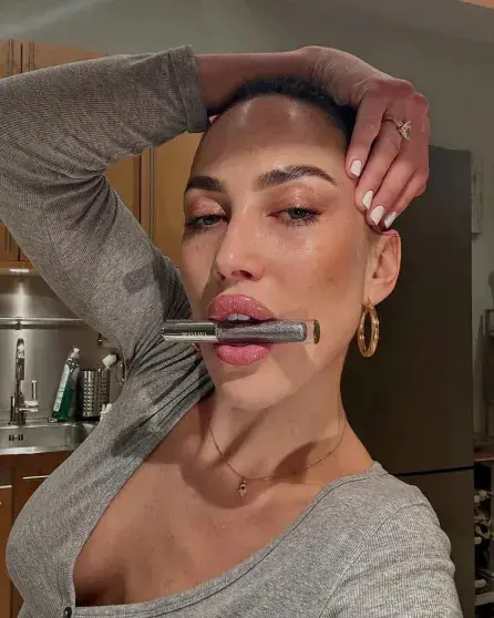 Семейные тайны Джабраилова: дочери показали мать и рассказали о жизни после отца