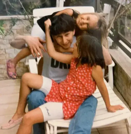 Семейные тайны Джабраилова: дочери показали мать и рассказали о жизни после отца