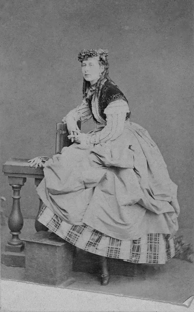 Трагическая судьба красавицы: жизнь великой княгини Александры Иосифовны