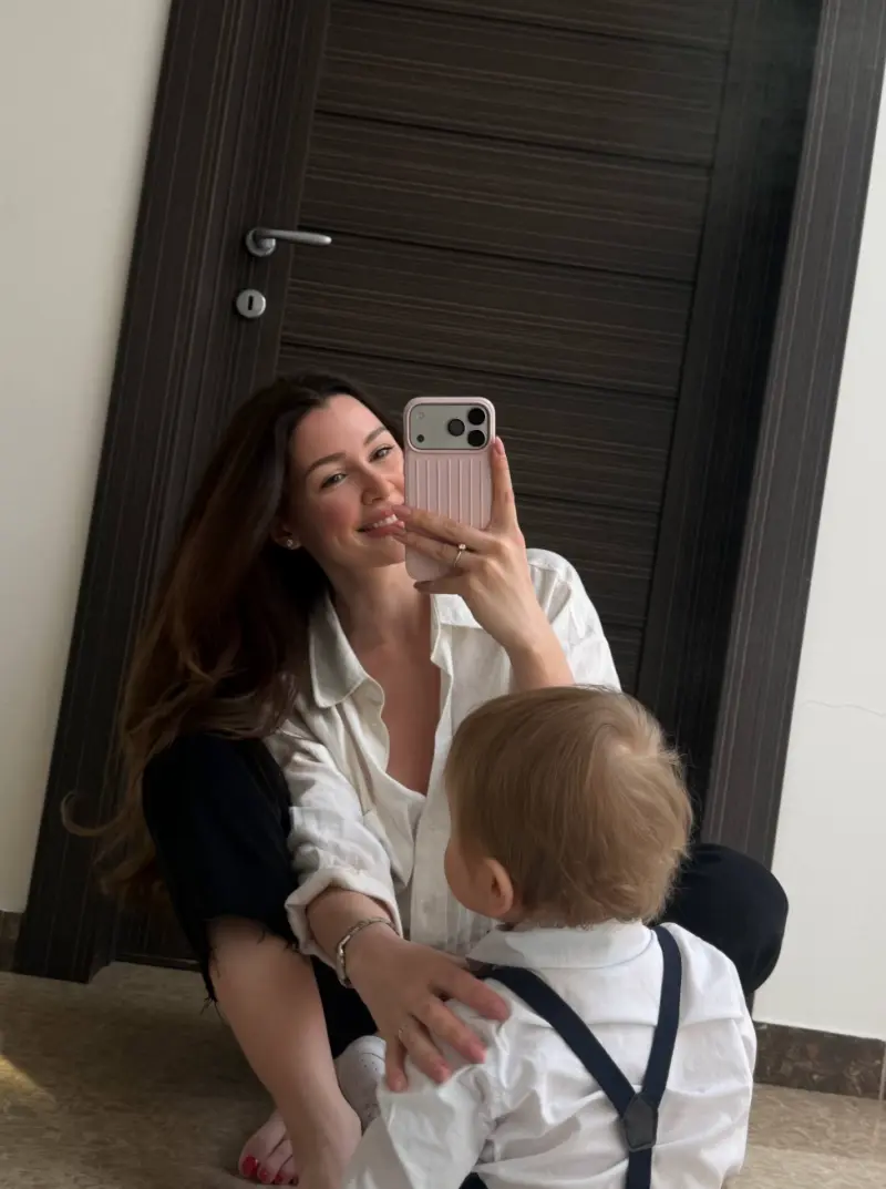 Петр Чернышев навестил могилу Анастасии Заворотнюк в день ее 55-летия