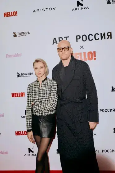 Кто из звёзд пришёл на открытие ярмарки "Арт Россия"