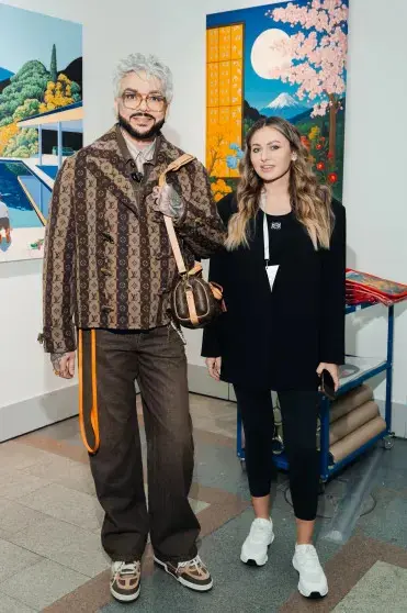 Кто из звёзд пришёл на открытие ярмарки "Арт Россия"