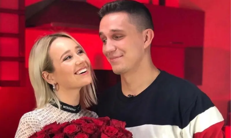 Клава Кока и Дима Масленников поженятся: история долгожданной помолвки