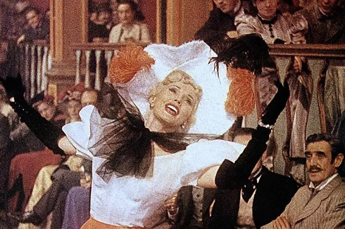 Меланхоличная танцовщица и гениальный художник: как снимали «Мулен Руж» про Лотрека и Авриль