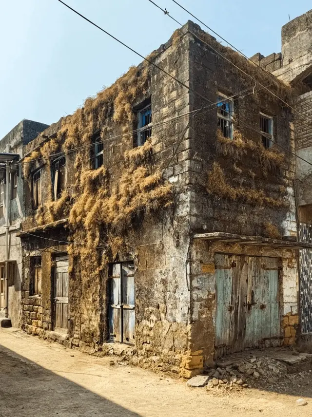 Застывшее время: величественная и меланхоличная атмосфера заброшек