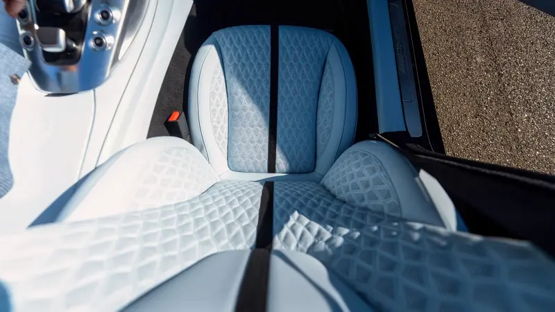 Эксклюзивный родстер Torpedo S: легенда 300 SL в современном обличье