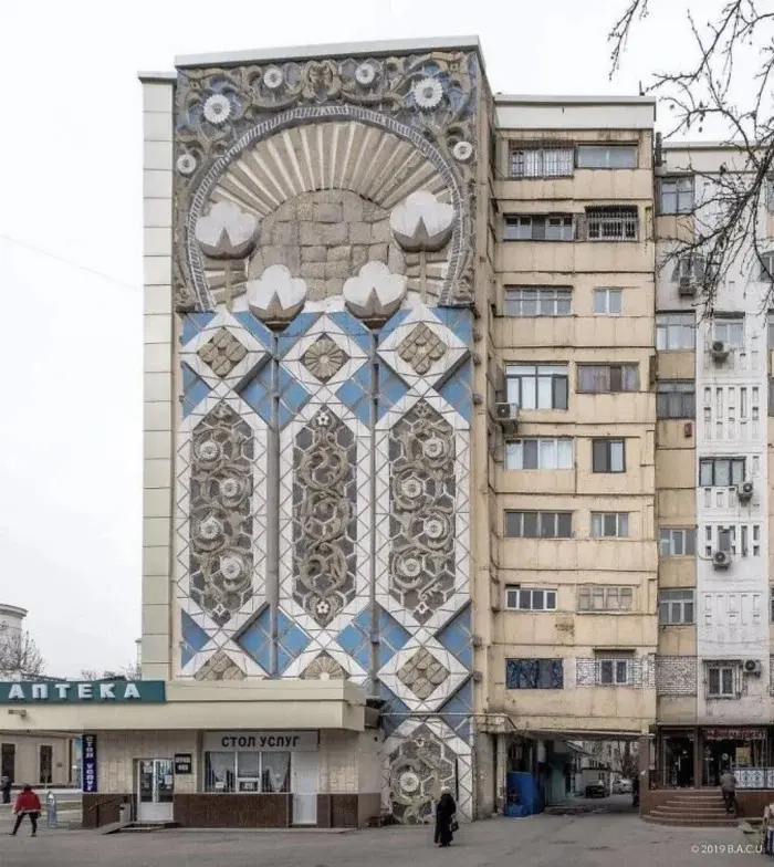 Советский модерн: 15 самых необычных зданий и монументов эпохи