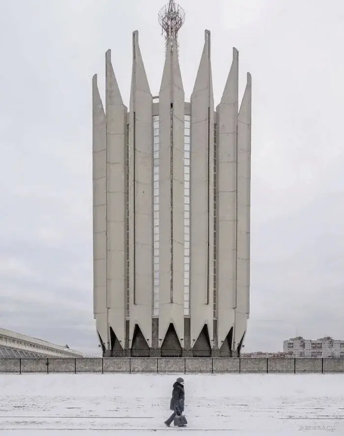 Советский модерн: 15 самых необычных зданий и монументов эпохи