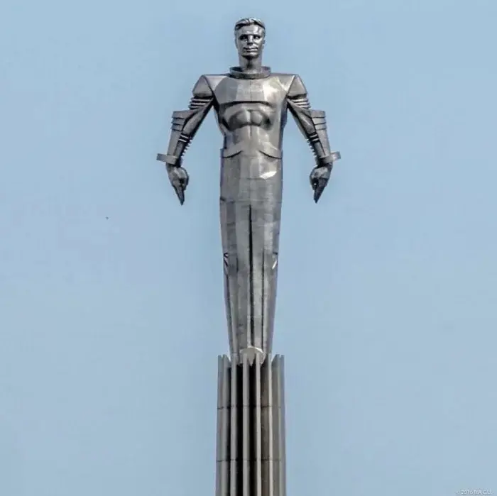 Советский модерн: 15 самых необычных зданий и монументов эпохи