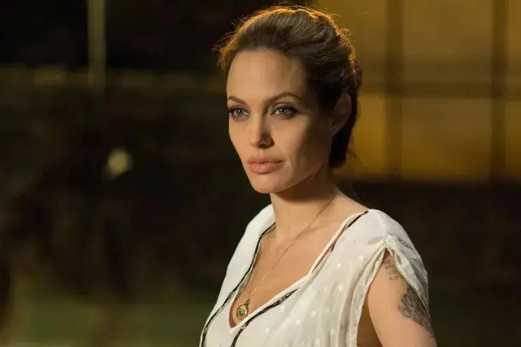 Шайло Джоли — вылитая мать: Дочь звездной пары поразила поклонников в новом клипе