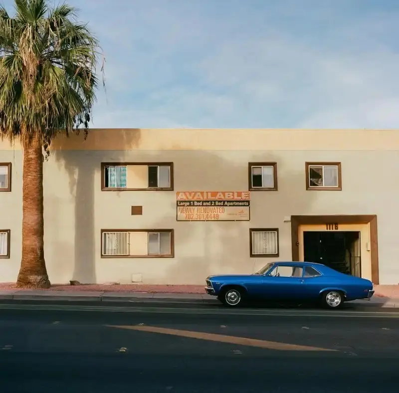 Калифорния в квадрате: Провинциальные пейзажи в объективе Тома Ронка