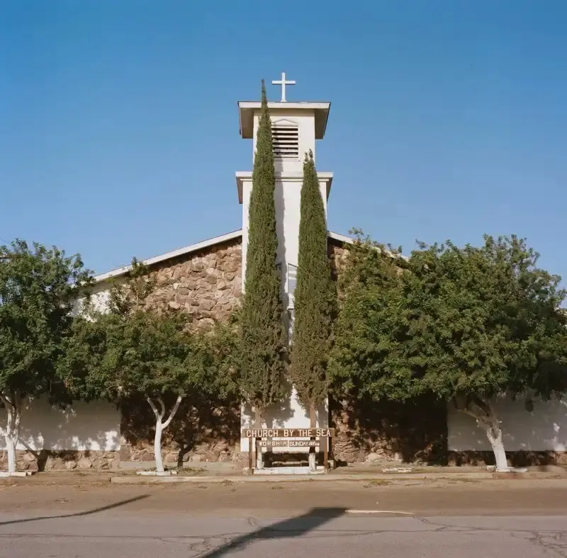 Калифорния в квадрате: Провинциальные пейзажи в объективе Тома Ронка