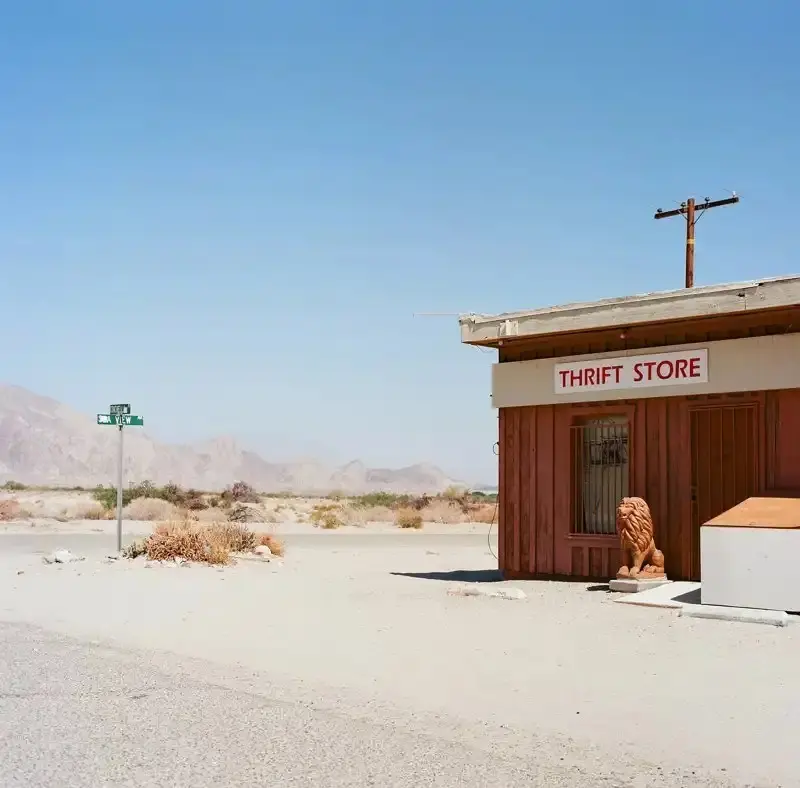 Калифорния в квадрате: Провинциальные пейзажи в объективе Тома Ронка