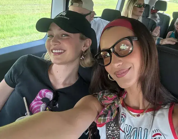 Джиджи Хадид отреагировала на своё имя в деле Эпштейна