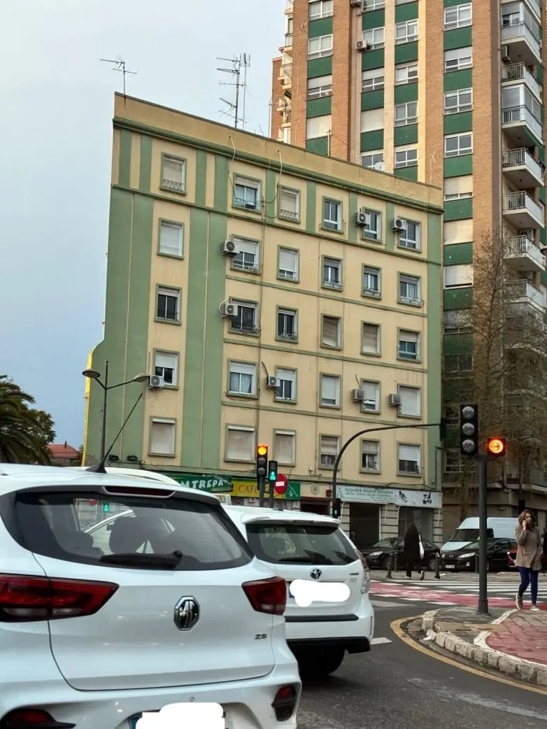 Иллюзии перспективы: 20 фото, которые обманывают ваш мозг