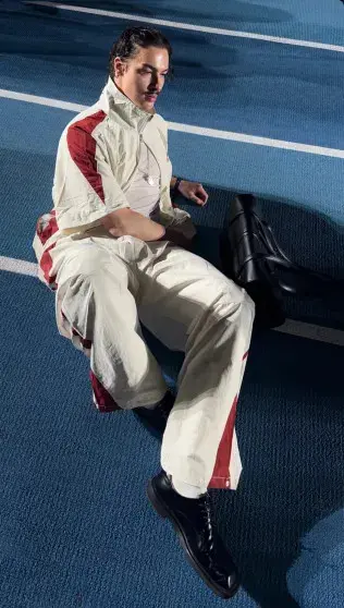 Спортивный шик: звезды на показе Яндекс Маркет Fashion Show в Москве