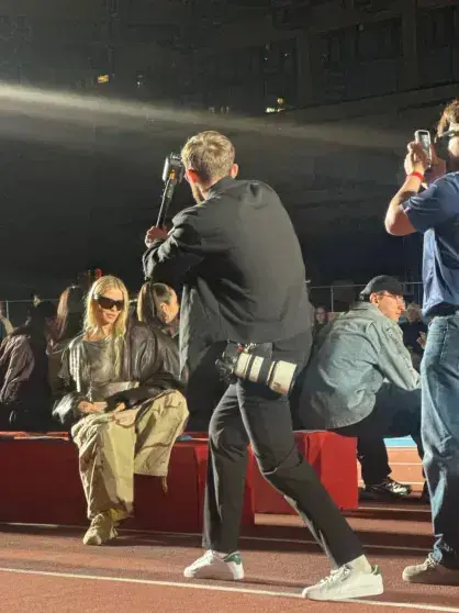 Спортивный шик: звезды на показе Яндекс Маркет Fashion Show в Москве