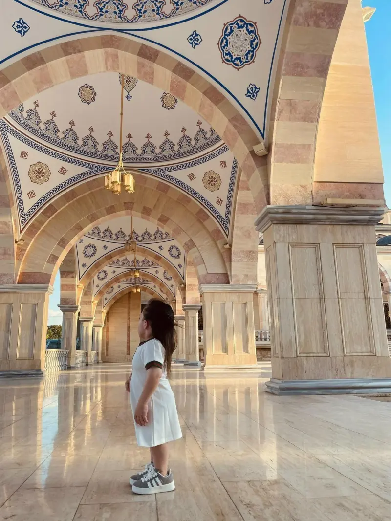 Полина Скорик: Как сложилась жизнь самой маленькой выпускницы России