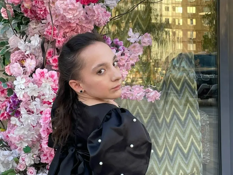 Полина Скорик: Как сложилась жизнь самой маленькой выпускницы России