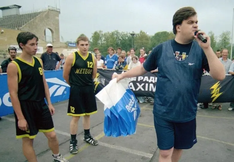 Архивные кадры 90-х: эпоха, которую стоит вспомнить