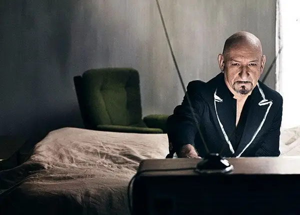 Портрет Бена Кингсли