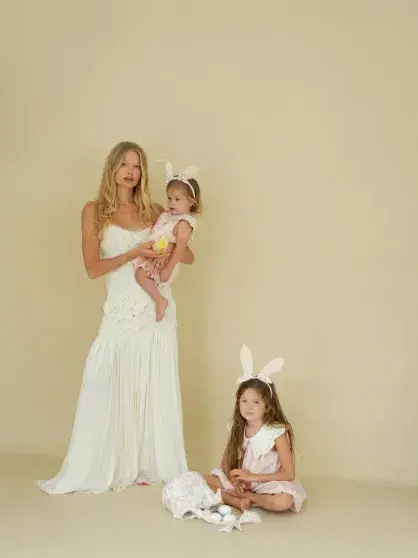 Пасхальные традиции звёзд: как отпраздновали Лопес, Бондарчук и другие селебрити