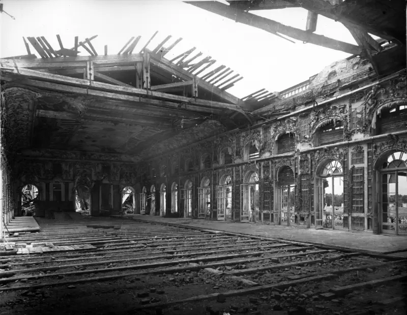 Расчищенный Большой зал Екатерининского дворца в Пушкине ждёт восстановления Большой зал Екатерининского дворца после расчистки