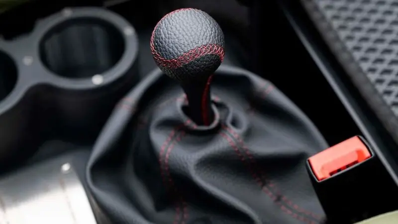 Задний диван