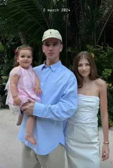 Саша Новикова отпраздновала 35-летие с семьёй в Москве