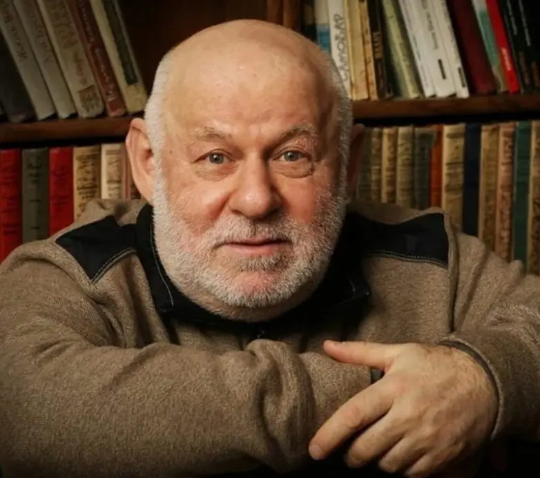 Редкие кадры: звезды российского кино на съемках и в кругу семьи