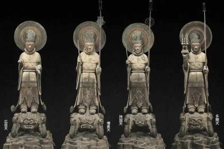 Немые свидетели эпох: 20 артефактов, которые говорят громче слов