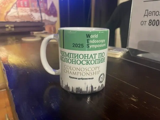 Свежая порция юмора: мемы и прикольные картинки для отличного настроения