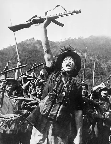 Армии Северного и Южного Вьетнама в фотографиях