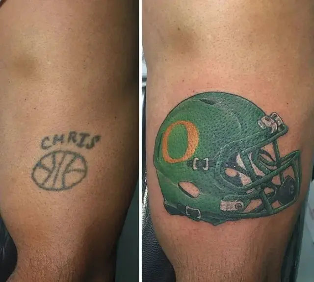 Перекрытая татуировка с именем