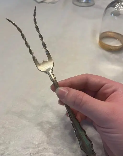 15 загадочных вещей, которые быстро опознали в сети