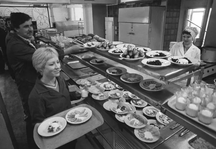 Советские пищевые привычки, которые мешают похудеть сегодня