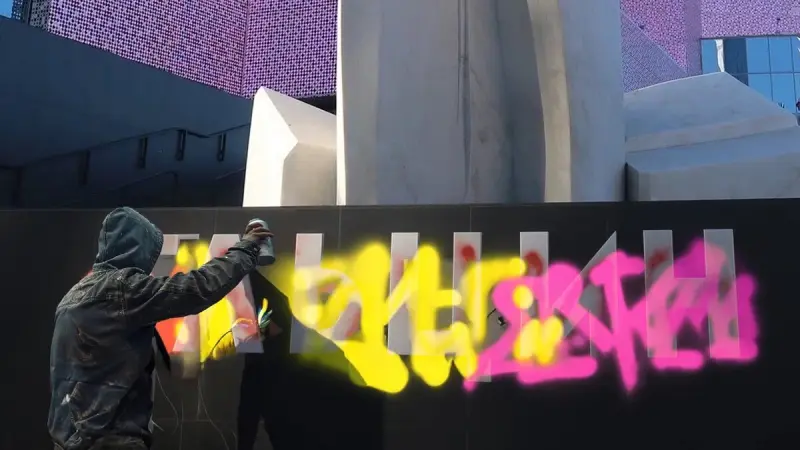 Ельцин-центр вновь в центре скандала из-за кощунственных картин