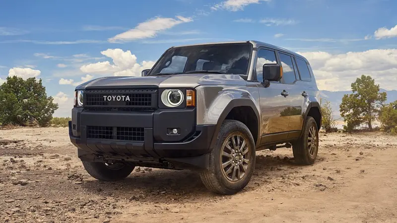 Toyota Land Cruiser 2027: стартовая версия подорожала, а топовая стала дешевле